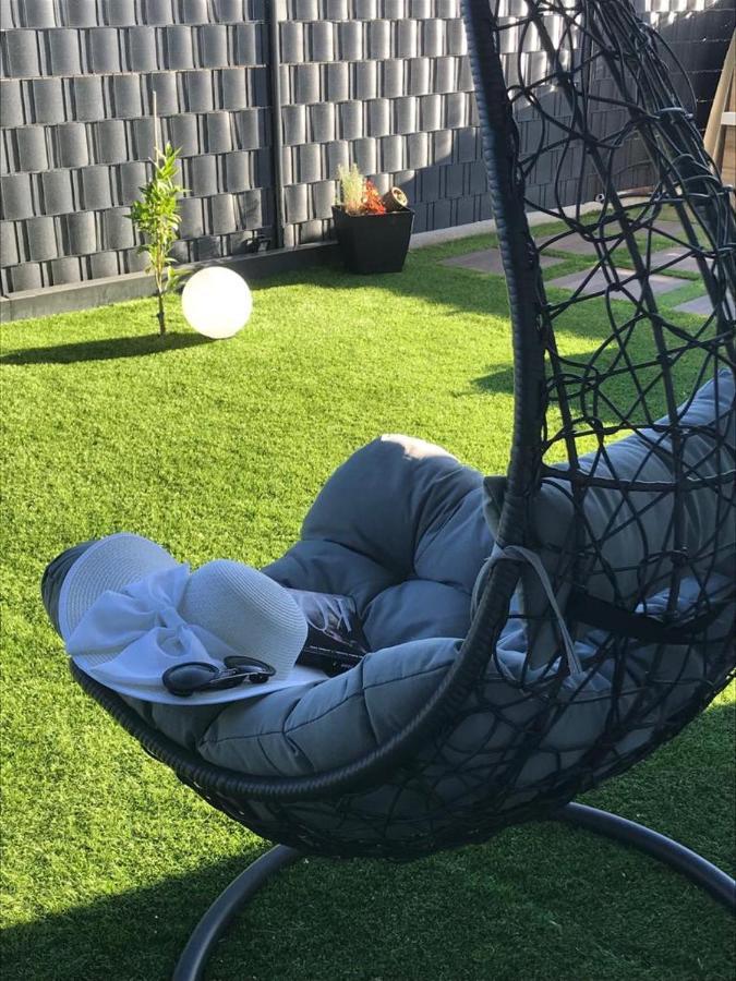 Hedonist-Luxury 2 Bedroom Apartment With Private Hot Tub, Garden And Free Parking トロギール エクステリア 写真