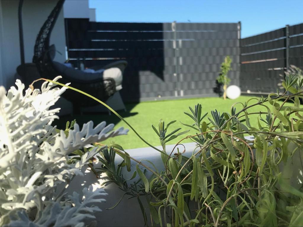Hedonist-Luxury 2 Bedroom Apartment With Private Hot Tub, Garden And Free Parking トロギール エクステリア 写真